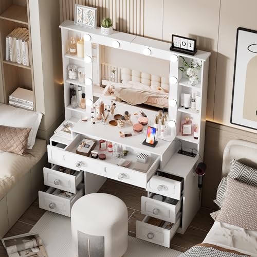 Farmhouse Makeup Vanity with Lighted Mirror & Charging Station, White E195
