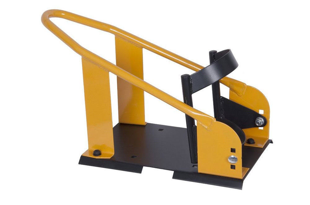 Pittsburgh Motorcycle 1800 lb. Capacity Wheel Chock Q3241