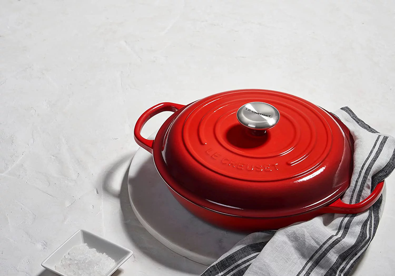 Le Creuset Enameled Cast Iron Signature Braiser, 2.25 qt., Cerise O689