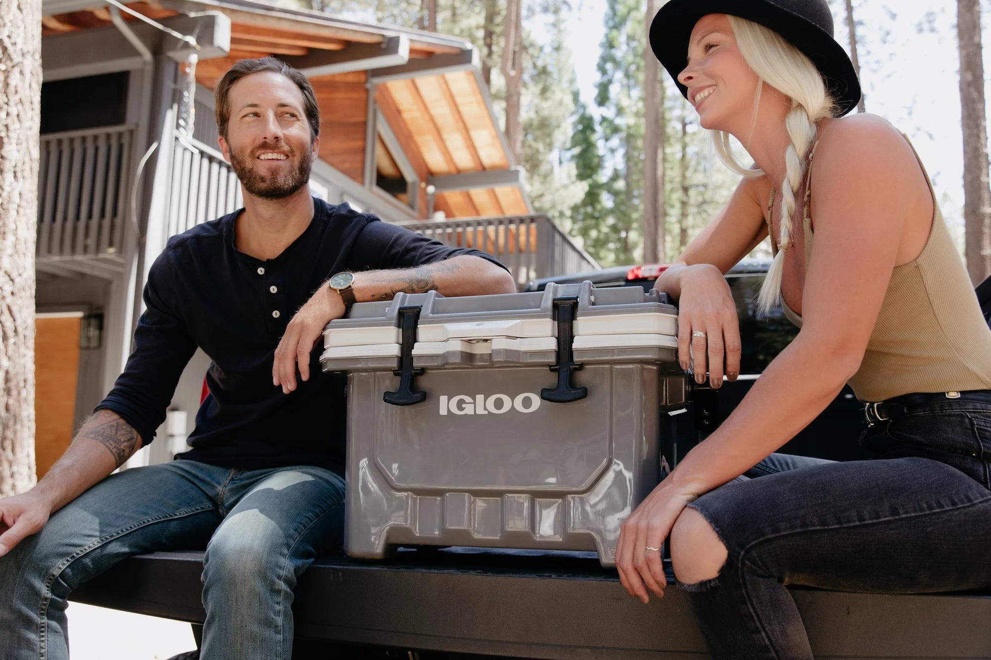 Igloo 24 QT IMX Hard Sided Cooler, Gray L990639
