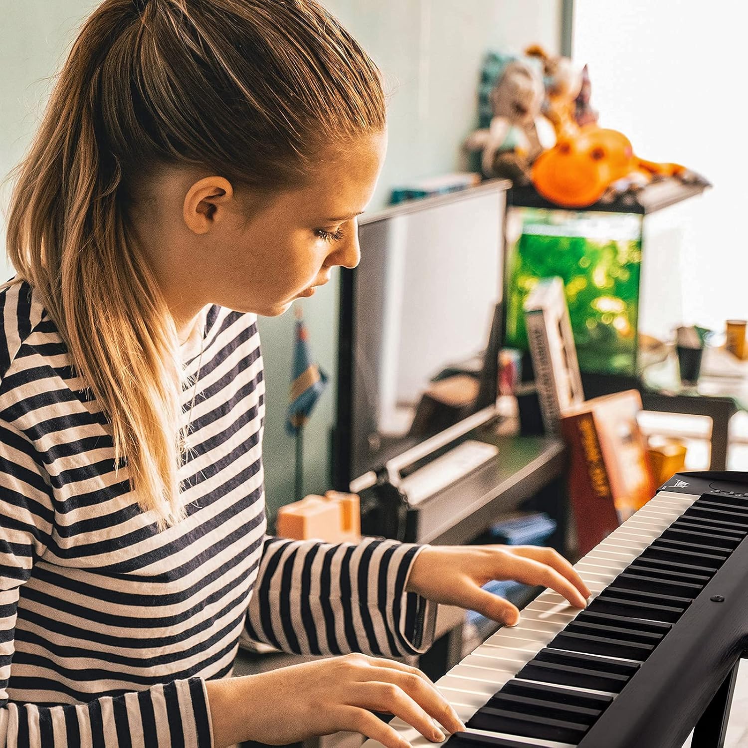 AKLOT Digital Piano Keyboard 88 Keys Semi-Weighted Portable W925