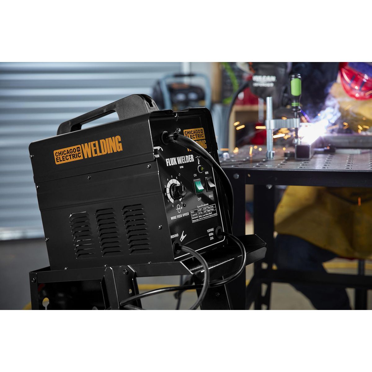 CHICAGO ELECTRIC Flux 125 Welder K947