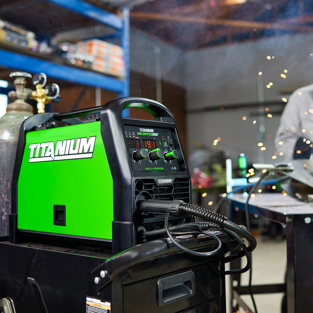 TITANIUM UNLIMITED 200 Professional Multiprocess Welder 120/240V Q54091