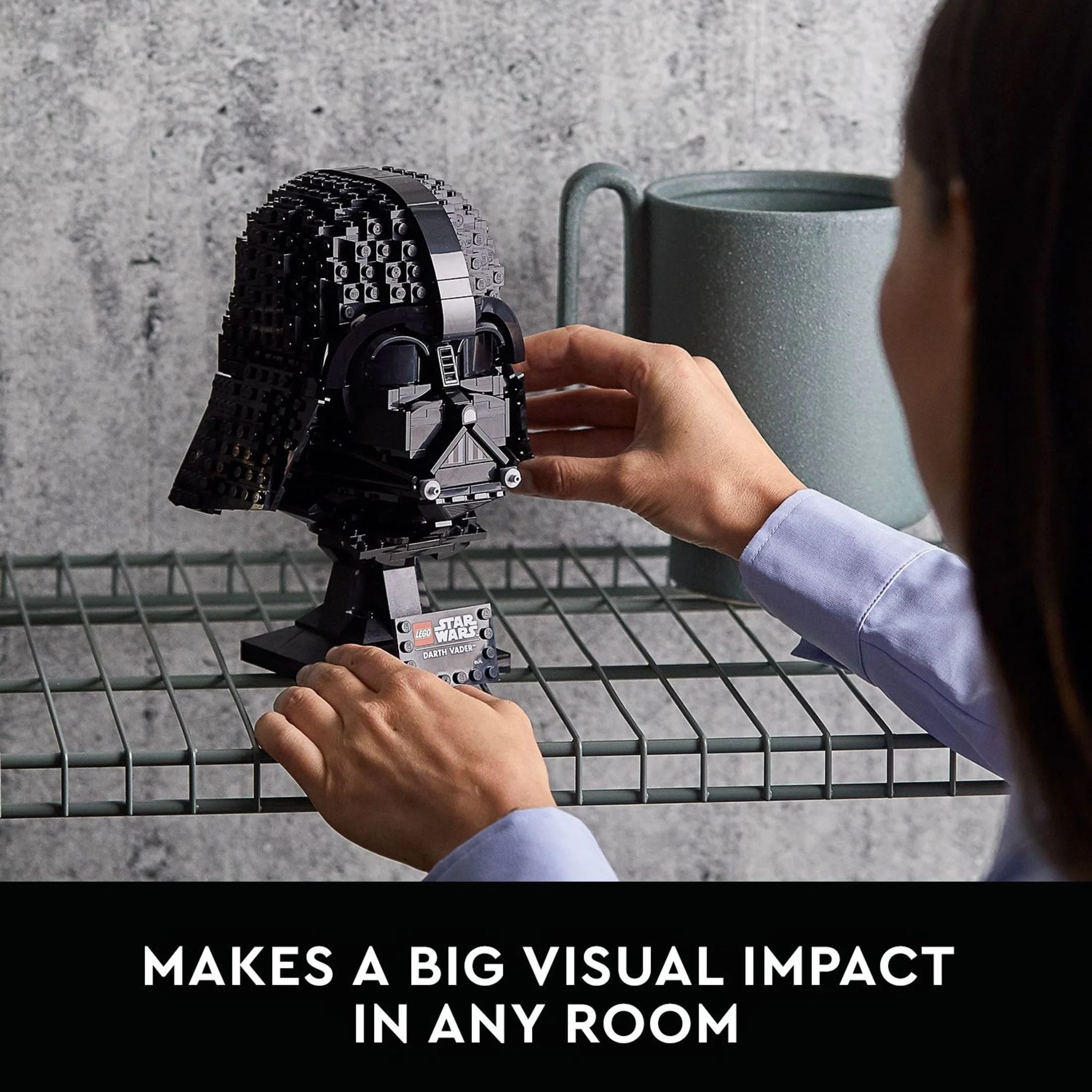 LEGO Star Wars Darth Vader Helmet Building Set 75304 I83185