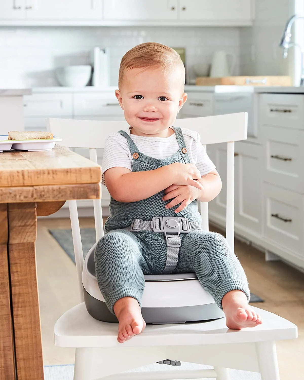 Skip Hop Booster Seat for Dining Table, Grey/White Q92834