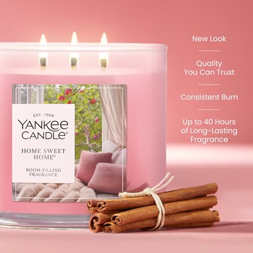 Yankee Candle Sugared Cinnamon Apple Scented Candle, 22oz Large Jar V569036