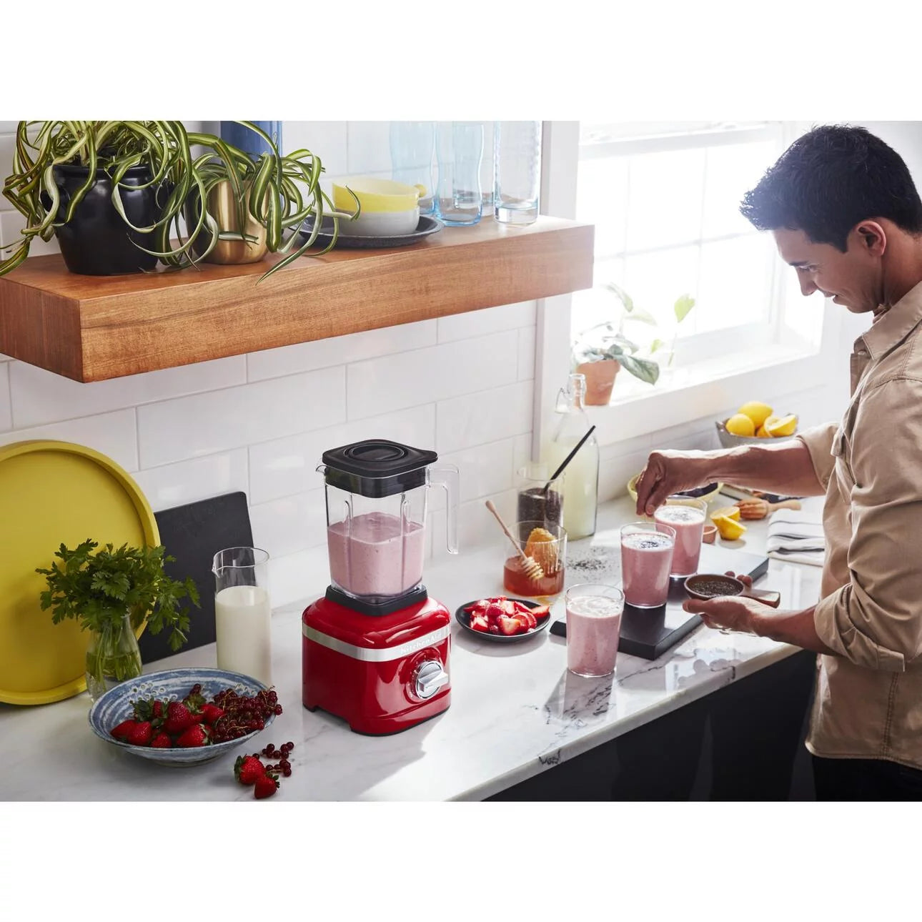 KitchenAid K150 3 Speed Ice Crushing Blender with 2 Personal Jars, Passion Red H2675