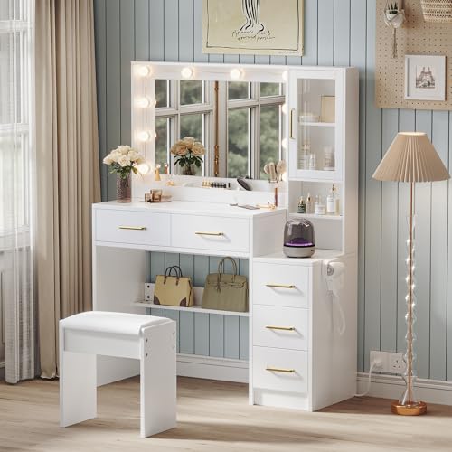 White Makeup Vanity Desk with Charging Station and Lights K58637