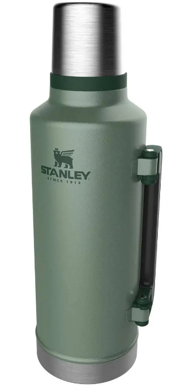 STANLEY CLASSIC LEGENDARY BOTTLE 2 QT Hammertone Green Y23302