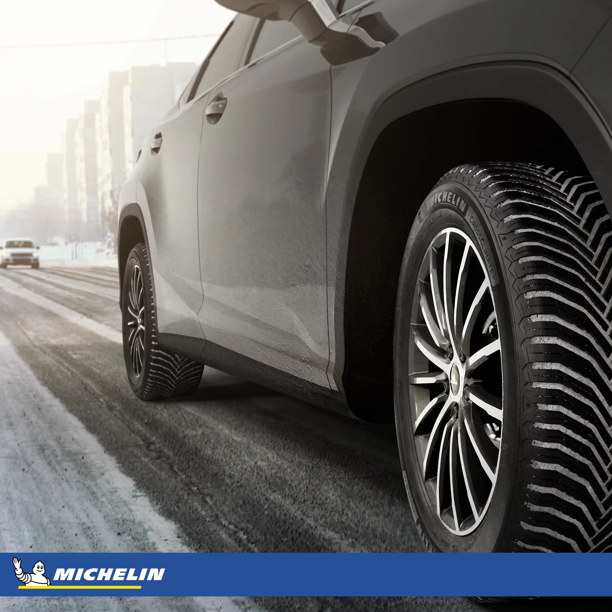 Michelin Cross Climate2 All-Season 245/40R20 XL 99V Tire F7075