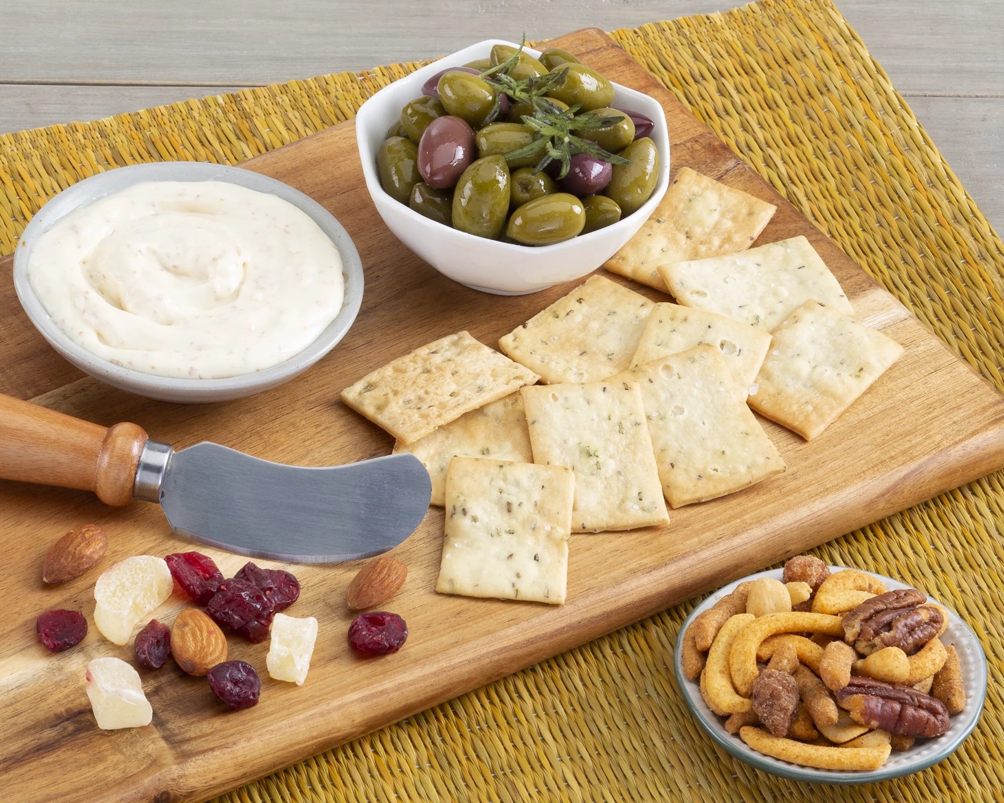Gourmet Food Gift Basket by Bon Appetit A844099
