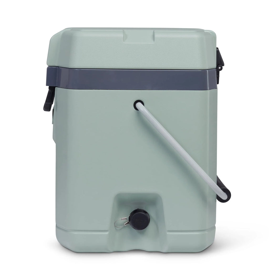 Igloo Overland 25 QT Ice Chest Cooler, Green C916