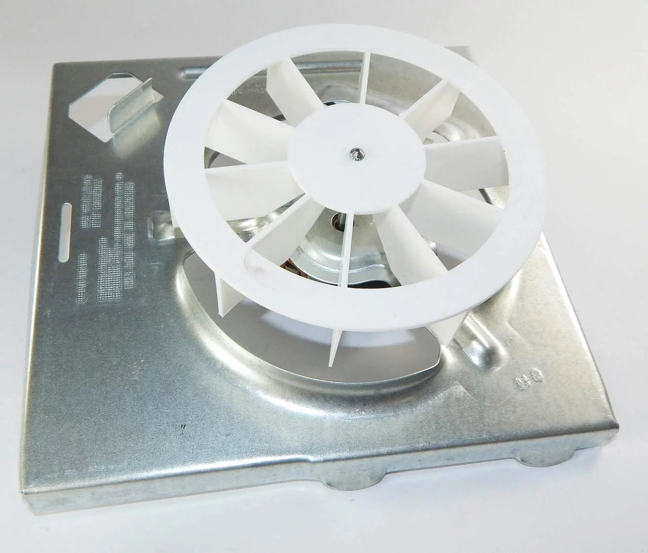 Broan Fan Assembly 663-G,H 688-G,H,J,K 97012026 Q53046