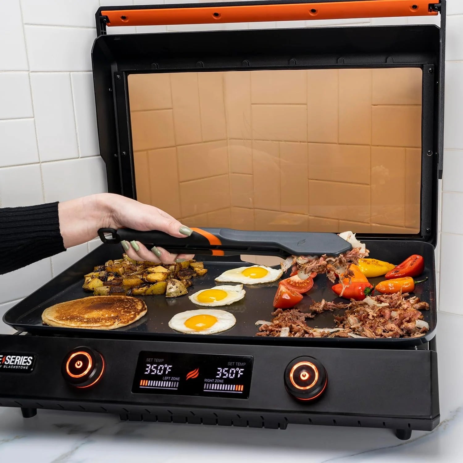Blackstone 22 Inch Electric Griddle Nonstick with Lid, E-Series Tabletop Y6820