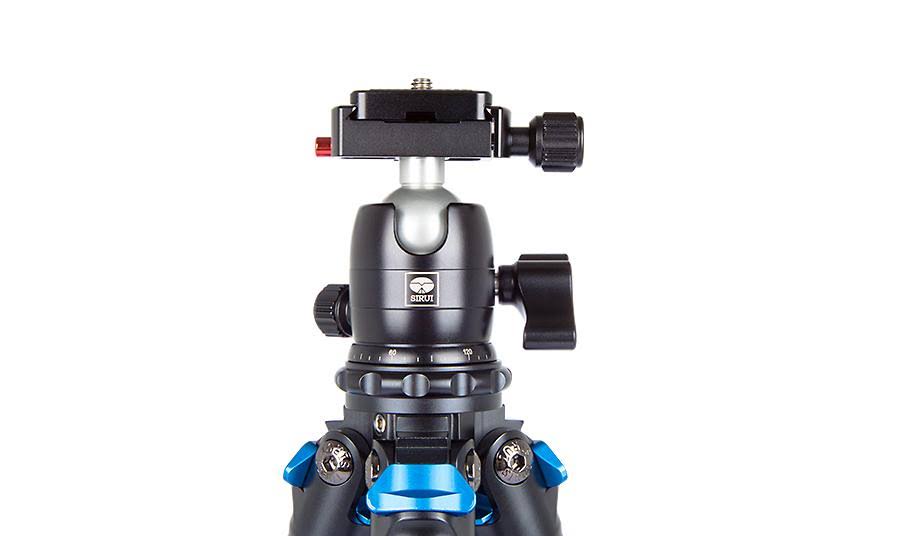 Sirui AM-225 Carbon Fiber Tripod with B-00K Ball Head O560