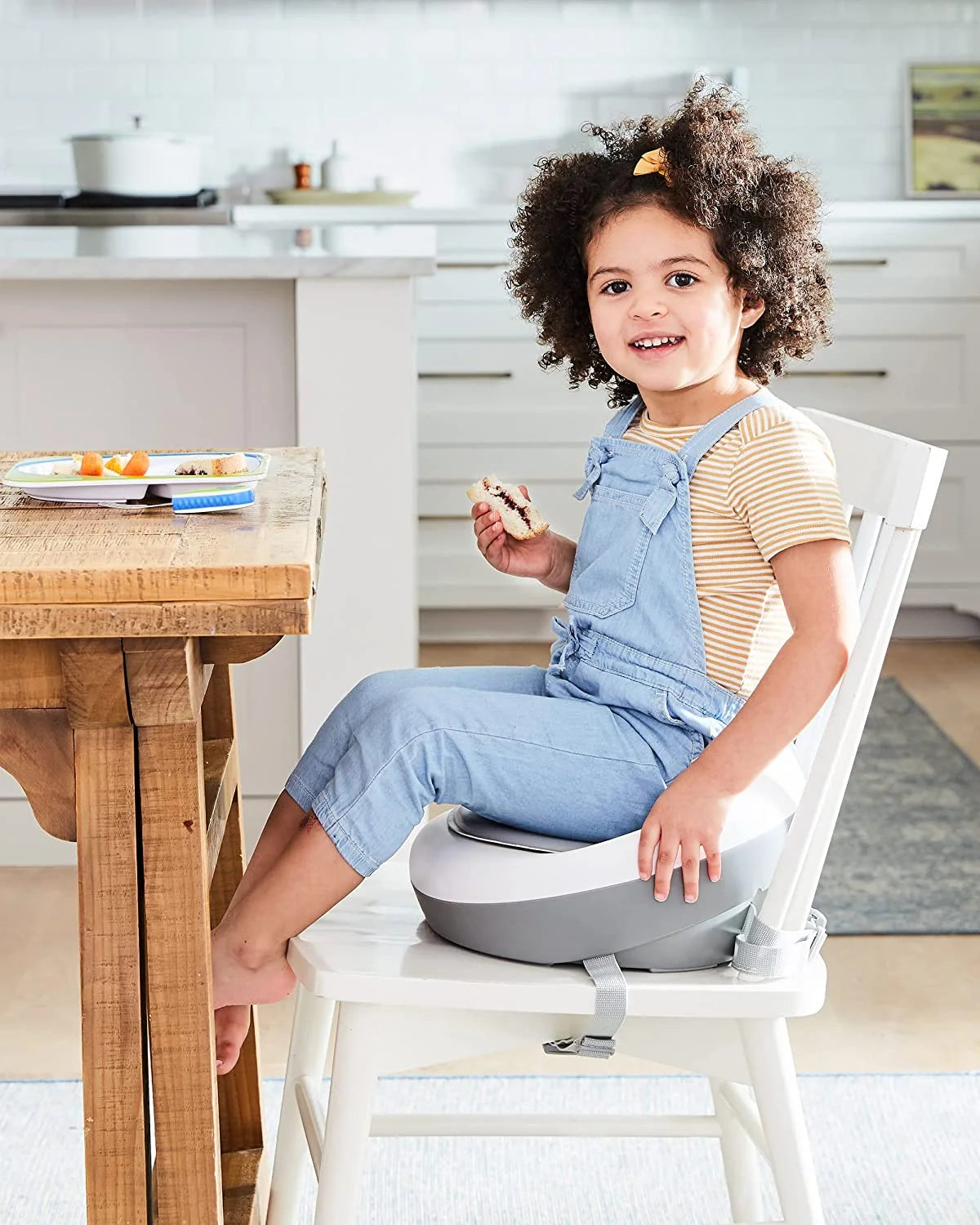 Skip Hop Booster Seat for Dining Table, Grey/White Q92834