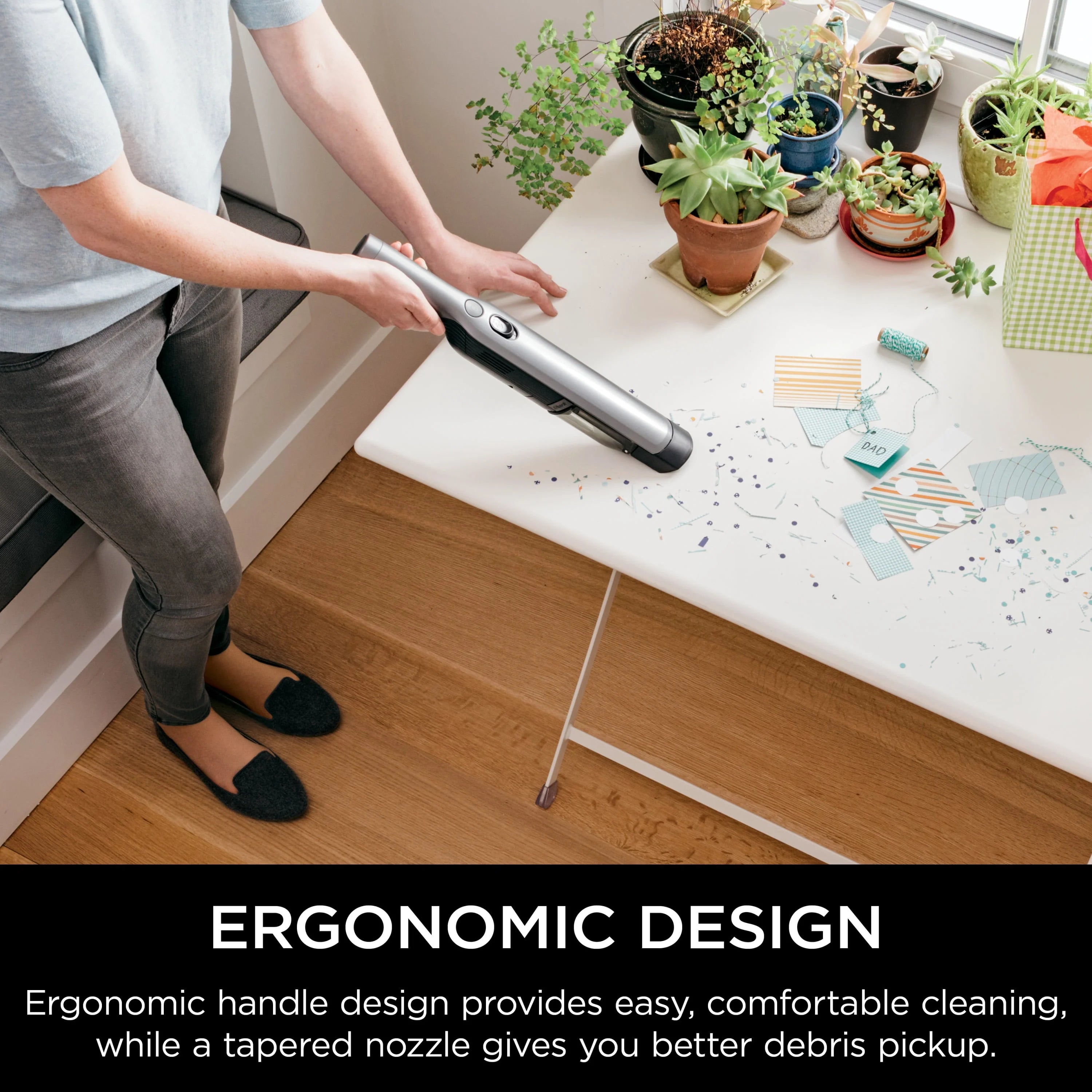 Shark WANDVAC™ Cord-Free Handheld Vacuum WV200 W54503