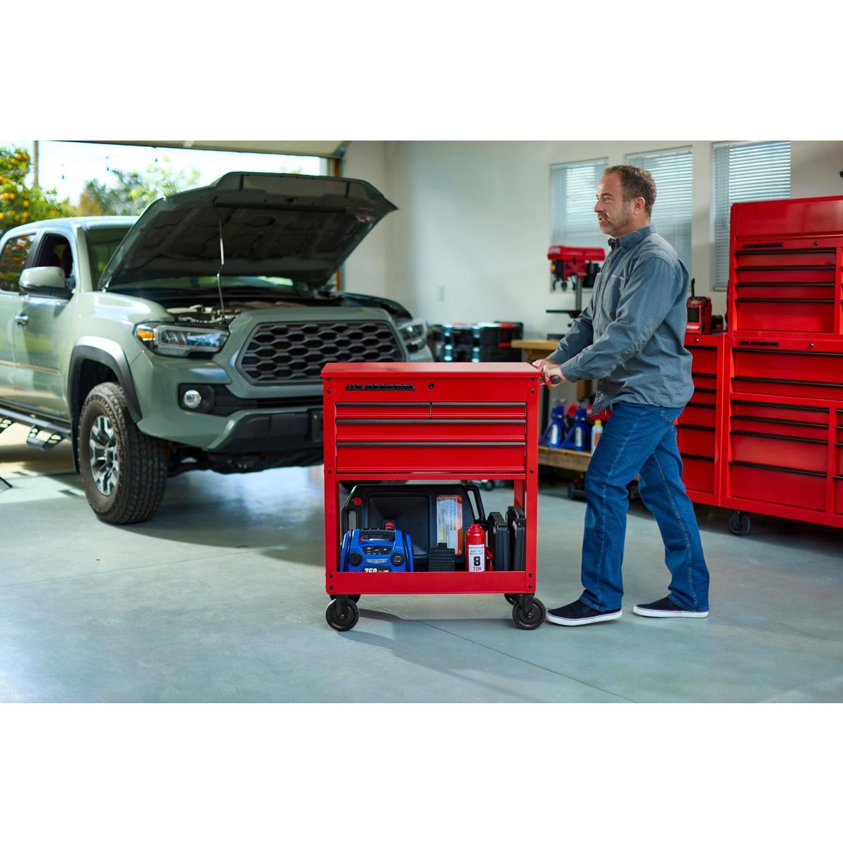 U.S. GENERAL 30 in. 4-Drawer Tech Cart, Red Y546116