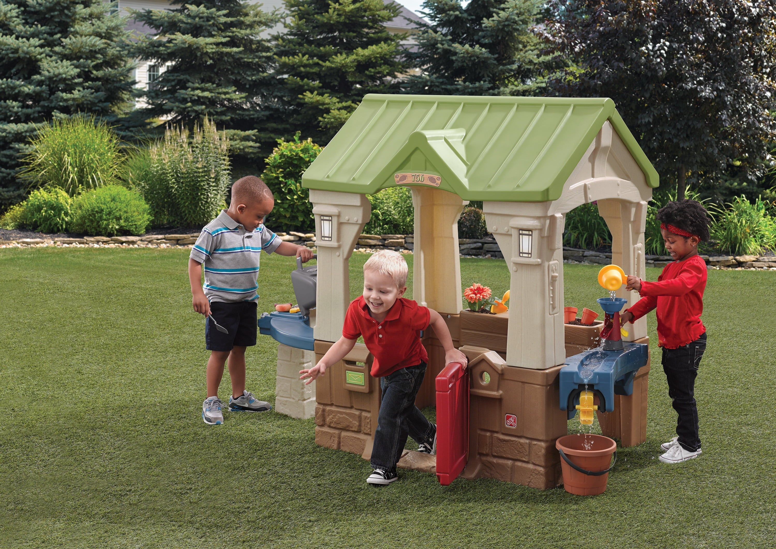 Step2 Great Outdoors Brown Toddler Playhouse with Grill and Planter E865208