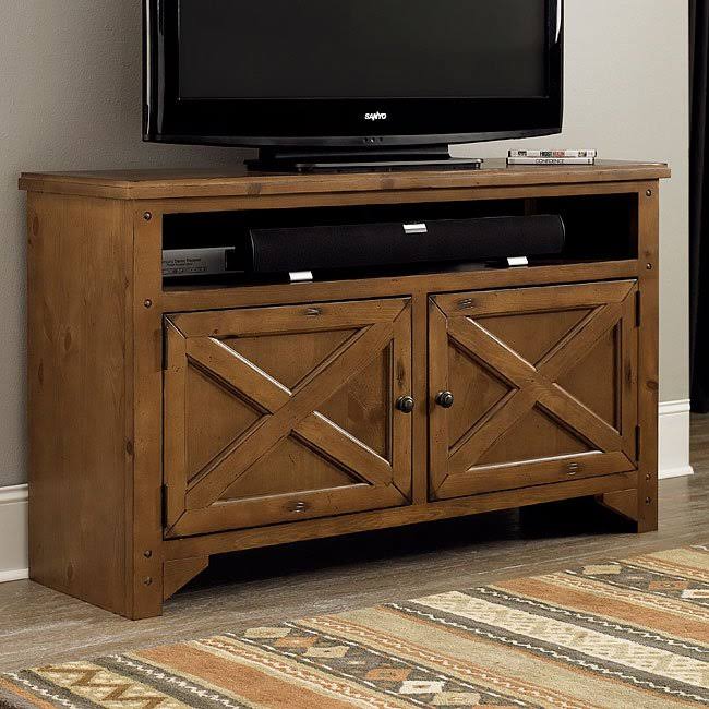 Progressive Furniture Rialto Rustic Pine 54-Inch Console Y9809