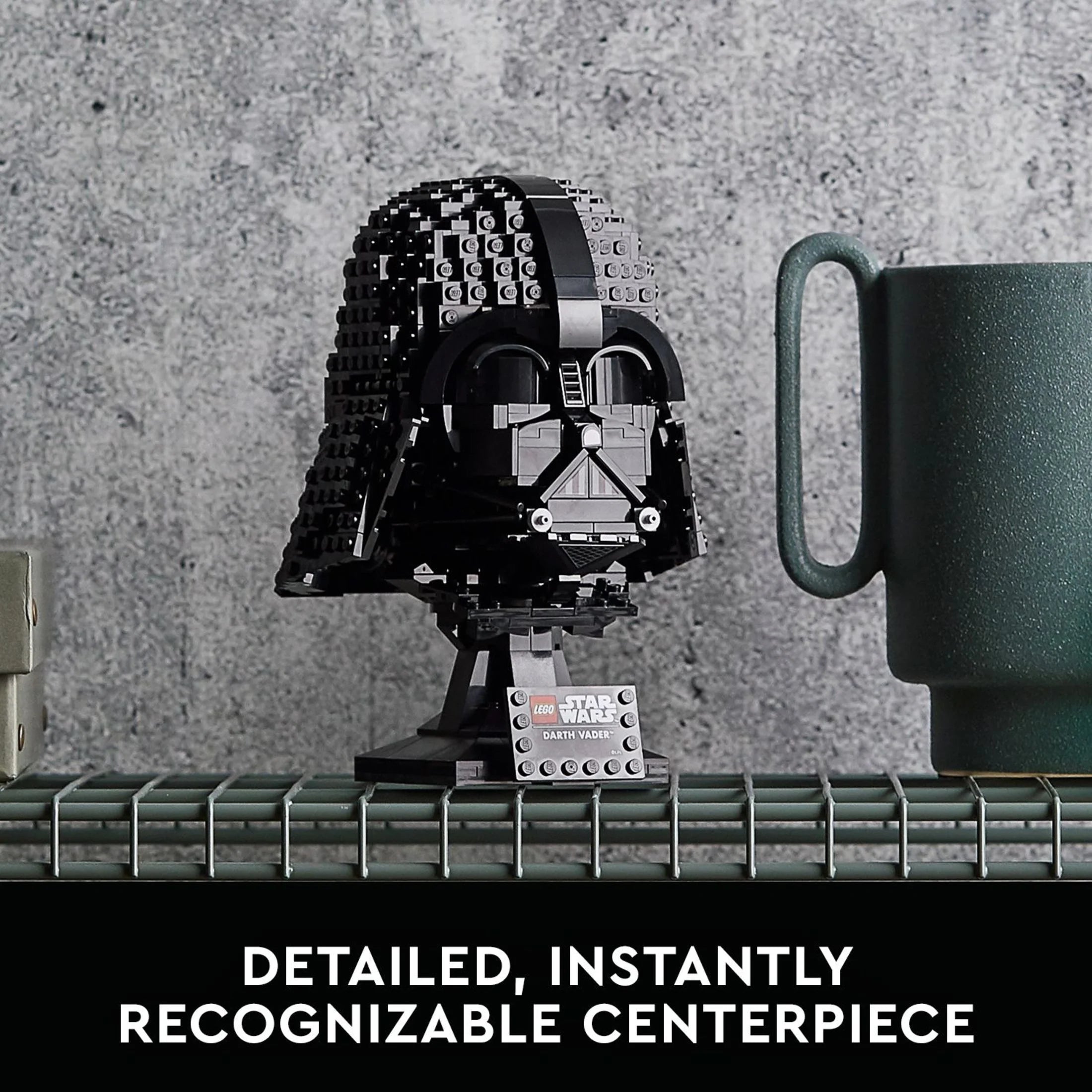 LEGO Star Wars Darth Vader Helmet Building Set 75304 I83185