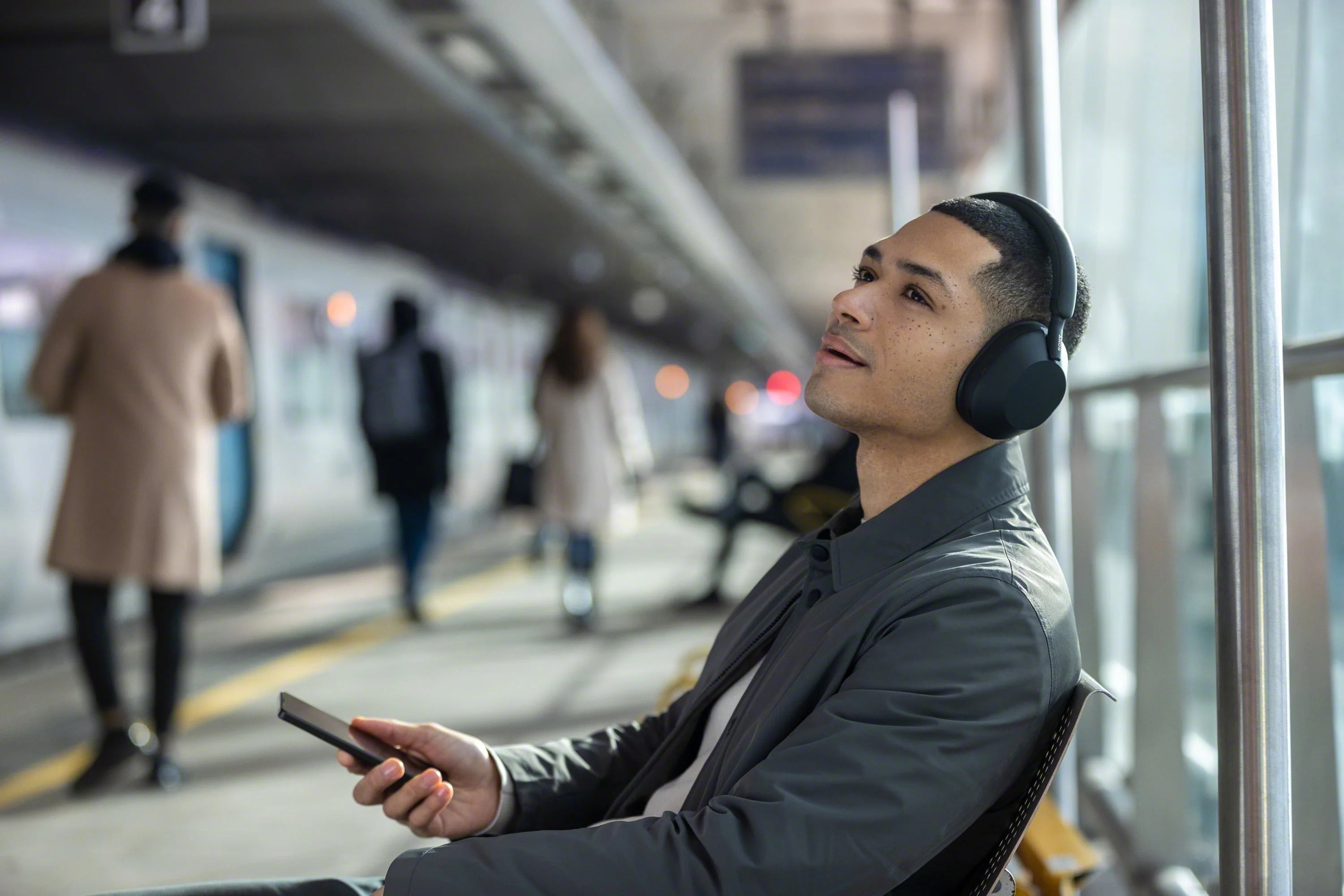Sony WH-1000XM5 Wireless Noise Canceling Headphones, Black I817178