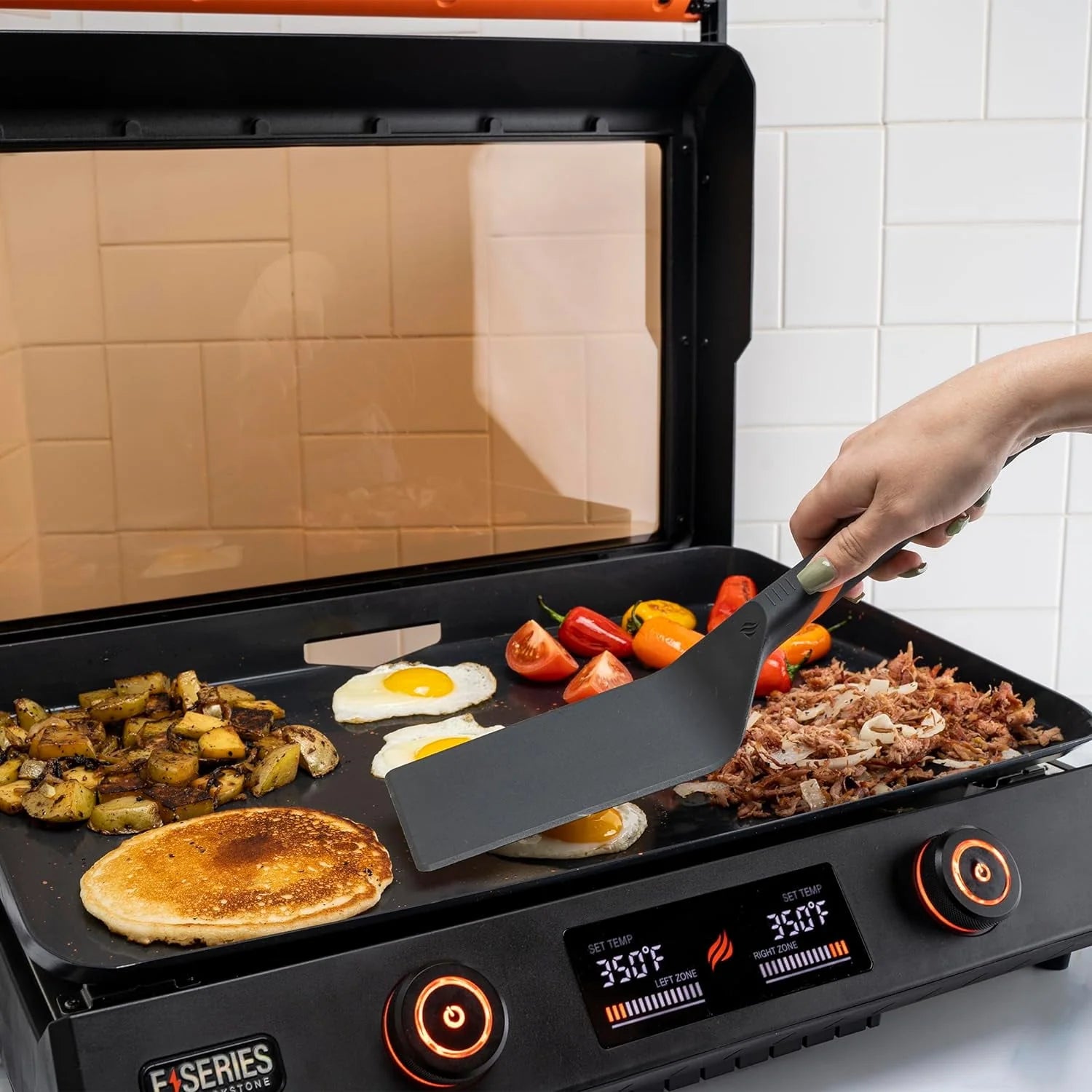 Blackstone 22 Inch Electric Griddle Nonstick with Lid, E-Series Tabletop Y6820