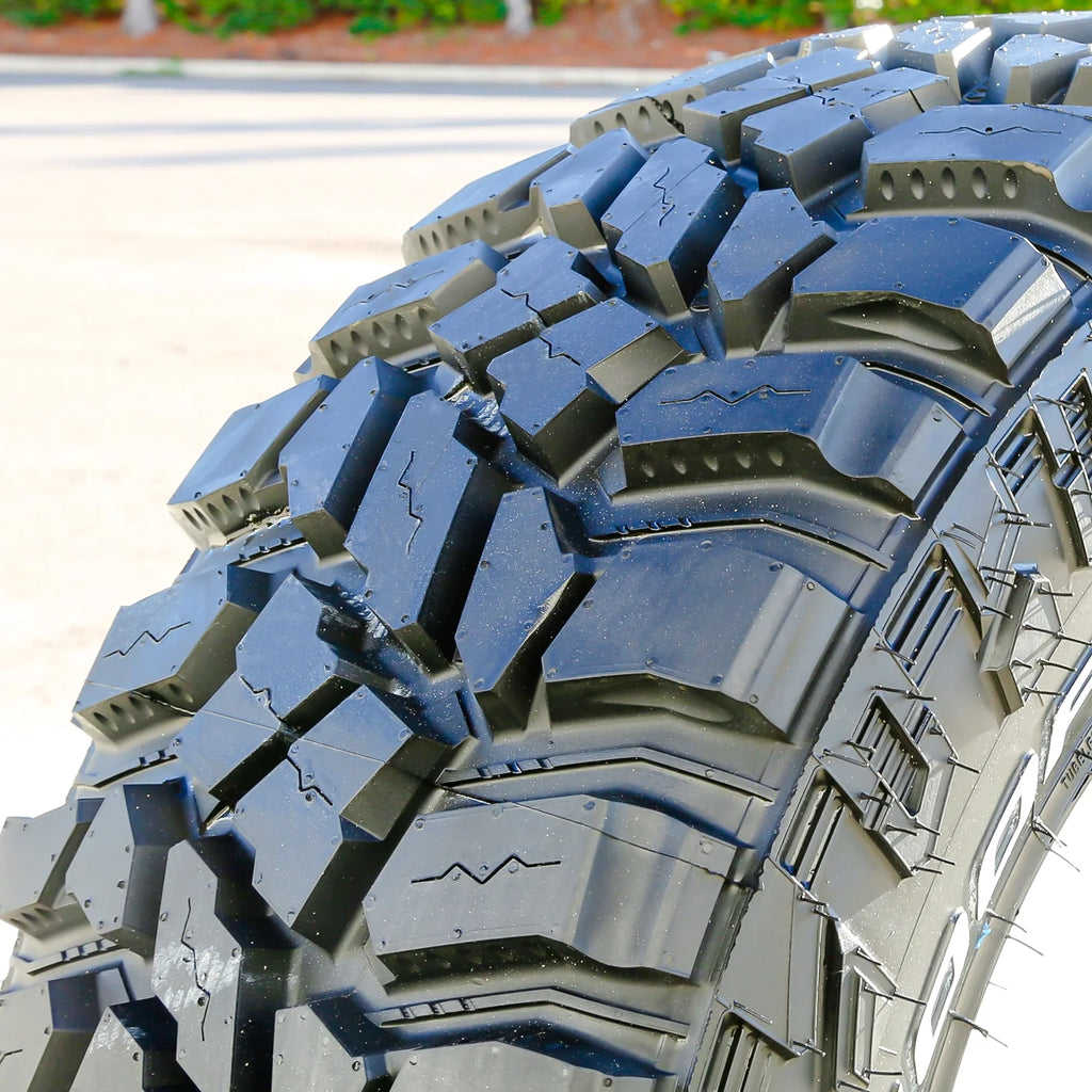 Cooper Discoverer STT Pro Mud Terrain LT30X9.50R15 Light Truck Tire Y355