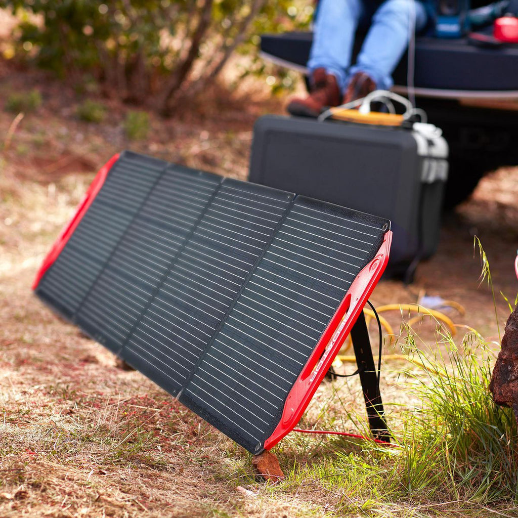 PREDATOR 200 Watt Foldable Solar Panel E696