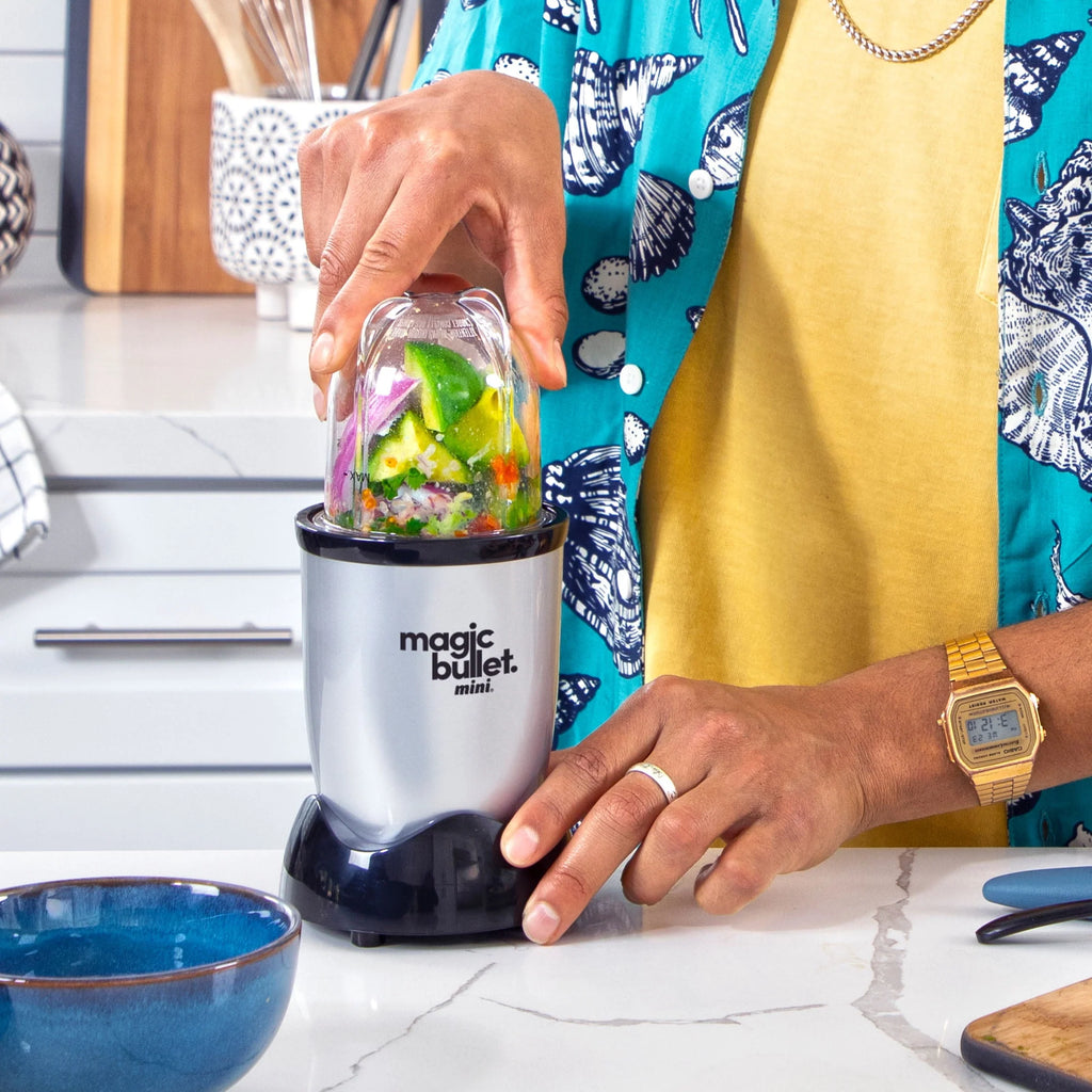 Magic Bullet Mini 14 oz. Compact Personal Blender Silver/Black T919